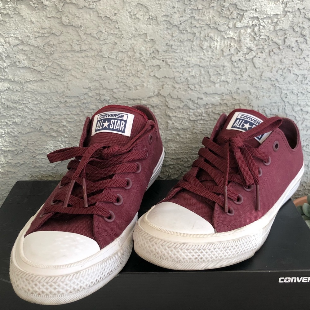 Maroon Converse Chuck Taylor All Star II Size 9
